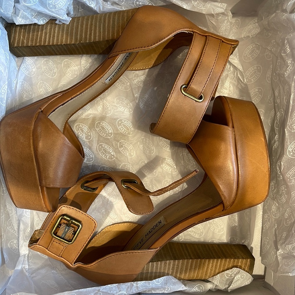 Steve Madden Vincenza Heels